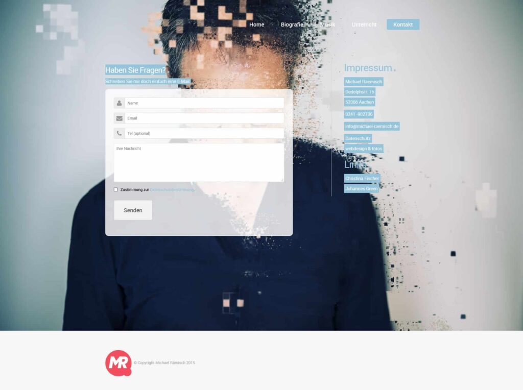 Ein Kontaktformular wird von einem unscharfen, verpixelten Bild einer Person überlagert. Auf der rechten Seite sind die Kontaktdaten aufgelistet, und es gibt blau getönte Schaltflächen. Perfekt für die Präsentation von modernem Webdesign Aachen, da sich der Hintergrund in digitale Quadrate auflöst.