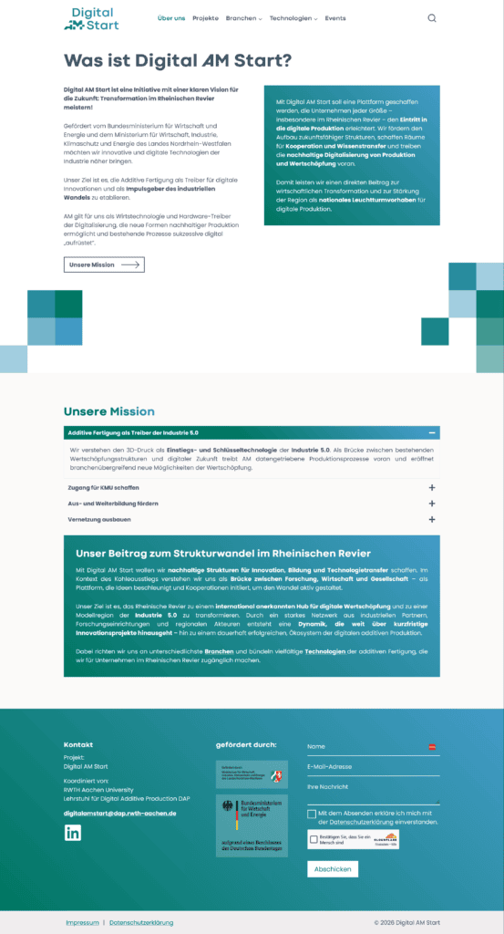 Screenshot der deutschen Website von Digital 4M Start, auf der die Mission, die Struktur und die Finanzierungspartner erläutert werden, mit Abschnitten über ihre Vision, Beiträge und Kontaktinformationen auf weißem und türkisfarbenem Hintergrund.